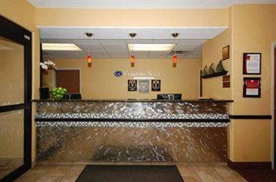 фото отеля Comfort Suites Denver South