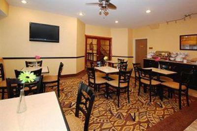 фото отеля Comfort Suites Denver South