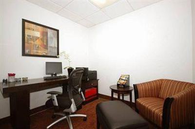 фото отеля Comfort Suites Denver South