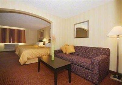 фото отеля Comfort Suites Denver South