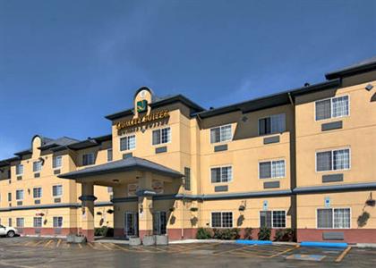 фото отеля Quality Suites Near Convention Center