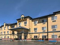 Quality Suites Near Convention Center