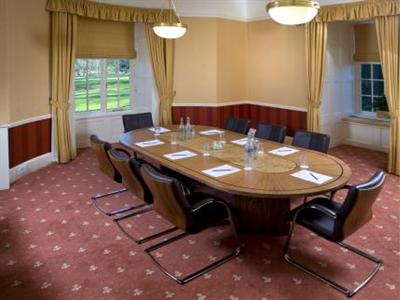 фото отеля Hazlewood Castle Hotel Tadcaster
