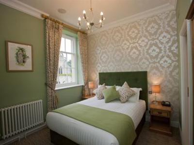 фото отеля Hazlewood Castle Hotel Tadcaster