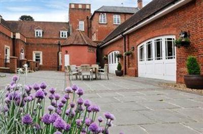 фото отеля Wotton House