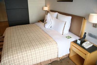 фото отеля Four Points by Sheraton Guangzhou Dongpu