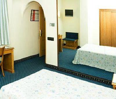 фото отеля Ebora Hotel