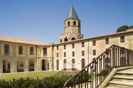 фото отеля Hotel Abbaye Ecole De Soreze