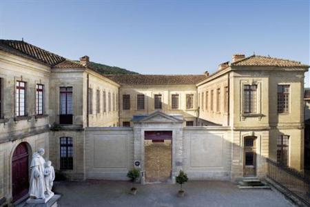 фото отеля Hotel Abbaye Ecole De Soreze