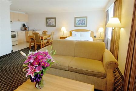 фото отеля BEST WESTERN PLUS Carlton Plaza Hotel