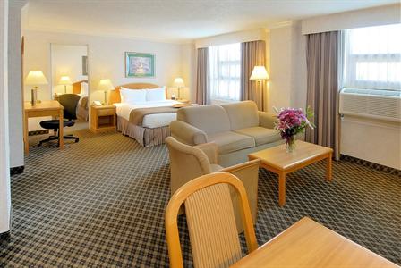 фото отеля BEST WESTERN PLUS Carlton Plaza Hotel