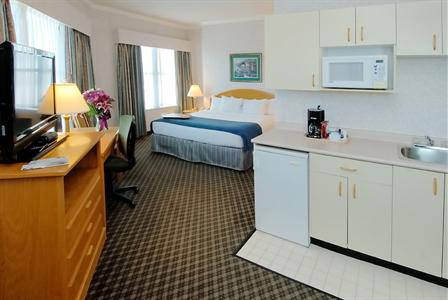 фото отеля BEST WESTERN PLUS Carlton Plaza Hotel
