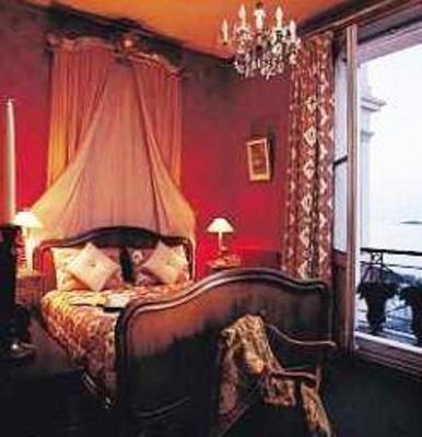 фото отеля Villa Reine Hortense Hotel Dinard
