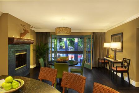 фото отеля FireSky Resort & Spa - a Kimpton Hotel