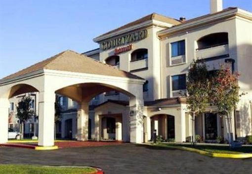 фото отеля Courtyard by Marriott Salinas Monterey