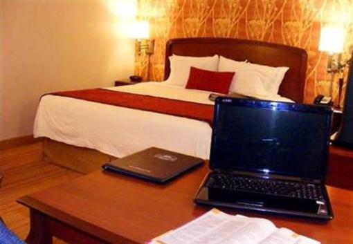 фото отеля Courtyard by Marriott Salinas Monterey