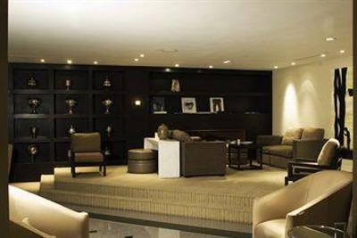 фото отеля Hotel Antarisuite Cintermex