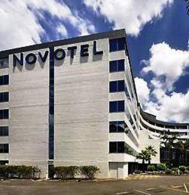 фото отеля Novotel Sydney Rooty Hill