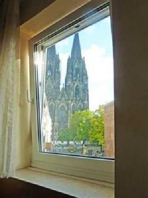 фото отеля Hotel Koln Dom Hauptbahnhof Cologne
