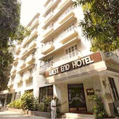 фото отеля West End Hotel Mumbai