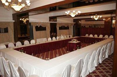 фото отеля West End Hotel Mumbai