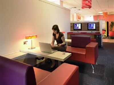 фото отеля Ibis London Elstree Borehamwood