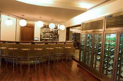 фото отеля Four Points by Sheraton Navi Mumbai, Vashi