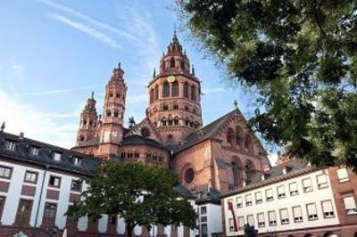 фото отеля Hilton Mainz City
