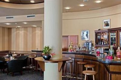 фото отеля Hilton Mainz City