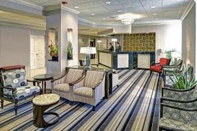 фото отеля DoubleTree Hotel Madison