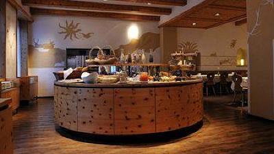 фото отеля Pontresina Sporthotel