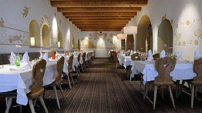 фото отеля Pontresina Sporthotel