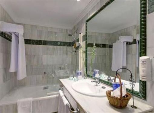 фото отеля Tryp Guadalmar