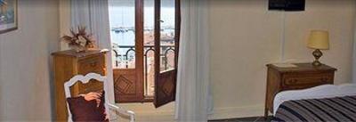 фото отеля Grand Hotel De Calvi