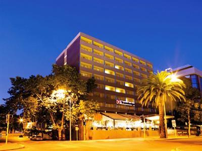 фото отеля Travelodge Perth