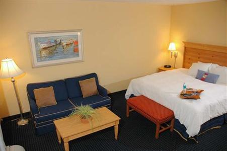 фото отеля Hampton Inn & Suites Jacksonville-Southside Blvd-Deerwood Pk