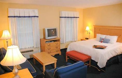 фото отеля Hampton Inn & Suites Jacksonville-Southside Blvd-Deerwood Pk