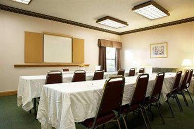 фото отеля Hampton Inn Ruston