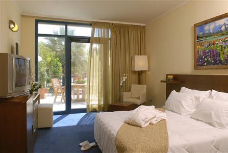 фото отеля Rimonim Central Park Eilat