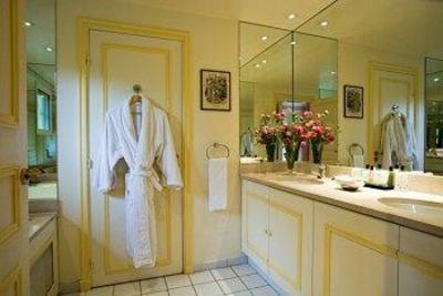фото отеля L'Esperance Hotel Saint-Pere-Sous-Vezelay