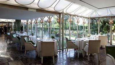 фото отеля L'Esperance Hotel Saint-Pere-Sous-Vezelay