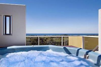 фото отеля Seachange Coolum Beach