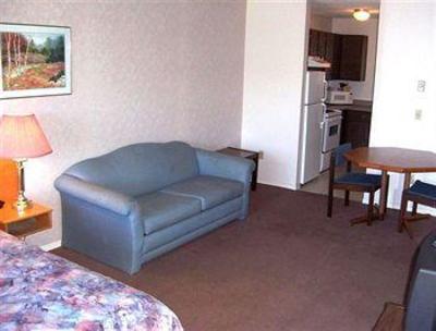 фото отеля The Recreation Inn & Suites