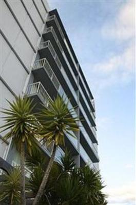 фото отеля Metro Hotel & Apartments Gladstone
