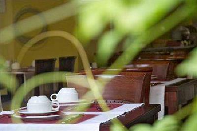фото отеля Hans Memling Hotel