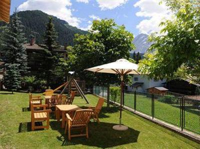 фото отеля Hotel Cristallo Canazei