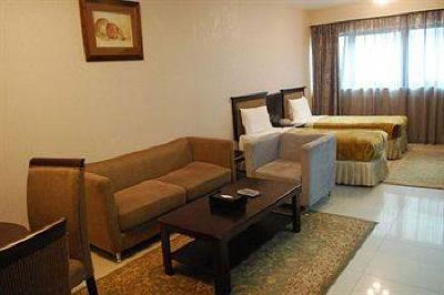 фото отеля Liwa Hotel Apartments