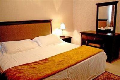 фото отеля Liwa Hotel Apartments