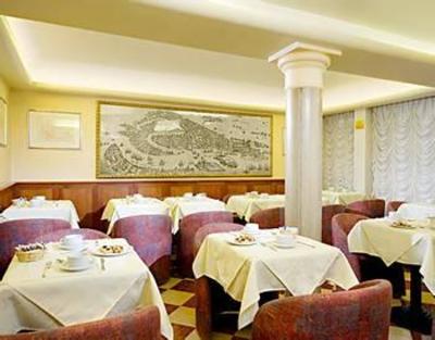 фото отеля Hotel Commercio & Pellegrino