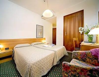 фото отеля Hotel Commercio & Pellegrino